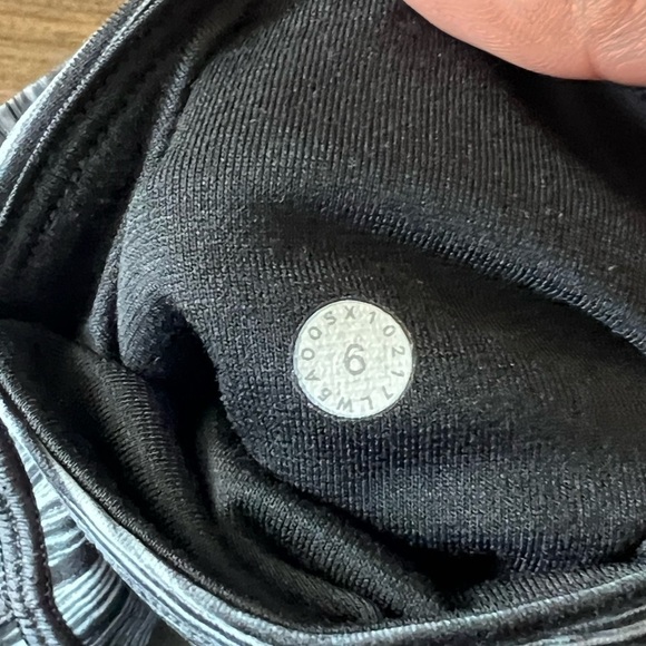 Lululemon Base Pace High-Rise Running Tight Leggings - Picture 5 of 6